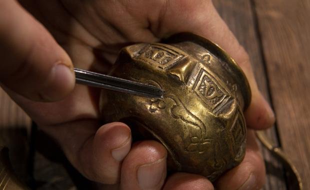 Bronze Casting in Laos | Ritual Statues and Traditional Forge Practices