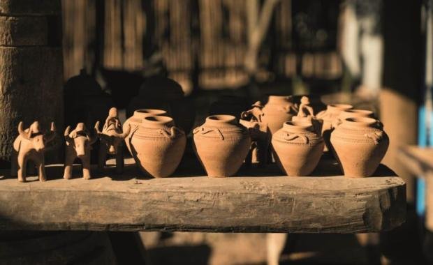 Clay Pottery in Laos | Traditions Sustaining Village Artisans